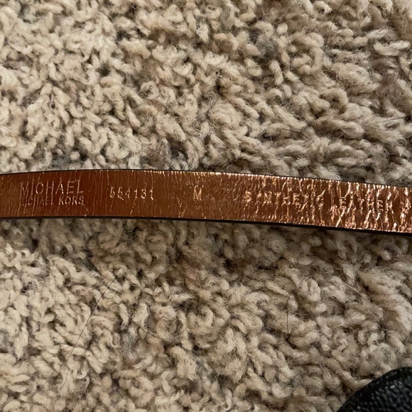 Michael Kors belt bag - Picture 5 of 6